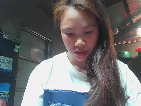 fanchunn online show from March 1, 2026, 8:03 am