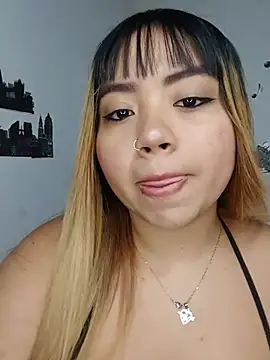 Snapshot of Emily__Hott chatting on July 8, 2026, 10:21 pm Emily Hott online show from July 8, 2026, 10:21 pm