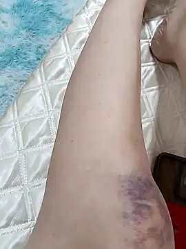 Snapshot of lingling5200 chatting on October 24, 2025, 1:43 pm lingling5200 online show from October 24, 2025, 1:43 pm