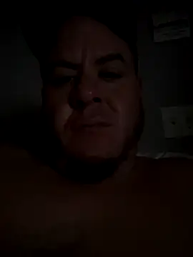 kev0n2389 online show from September 24, 2025, 12:40 am