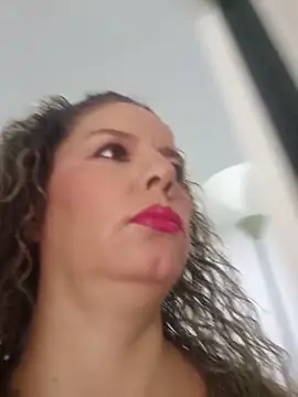 Nina vallon online show from April 10, 2026, 12:34 pm