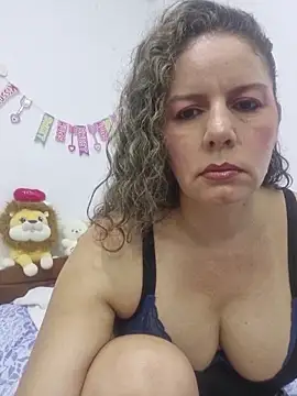 Snapshot of Nina_vallon chatting on February 25, 2026, 10:59 am Nina vallon online show from February 25, 2026, 10:59 am