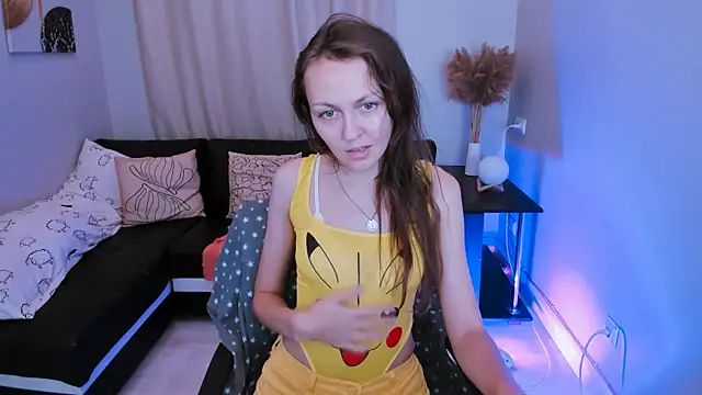 Snapshot of Mia_meowXkiss chatting on October 14, 2025, 3:56 pm Mia meowXkiss online show from October 14, 2025, 3:56 pm
