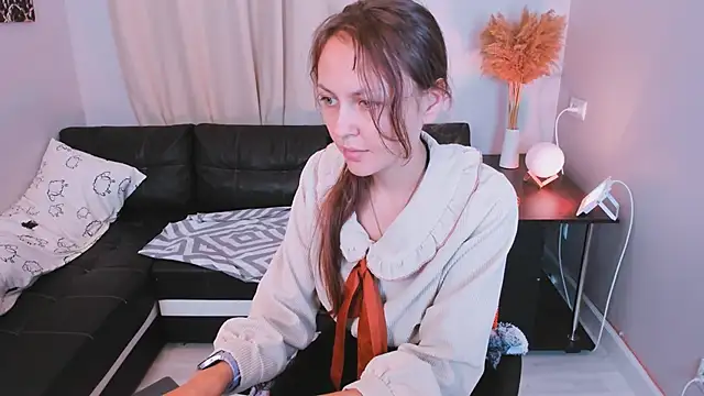 Snapshot of Mia_meowXkiss chatting on September 23, 2025, 4:25 pm Mia meowXkiss online show from September 23, 2025, 4:25 pm