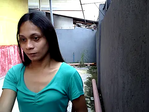 missruffa online show from September 13, 2025, 10:43 pm