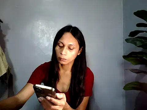 missruffa online show from September 15, 2025, 1:39 am