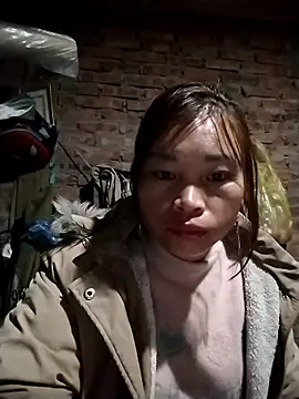   Ngoc20   online show from February 2, 2026, 6:56 am