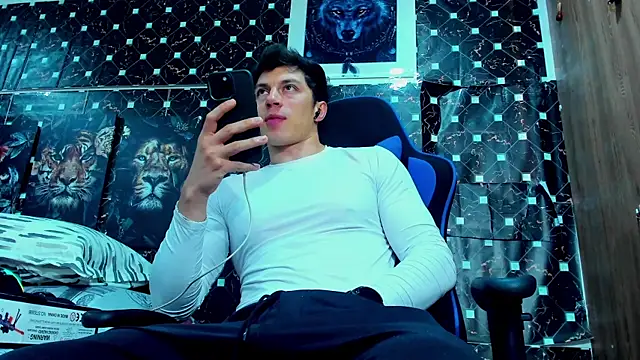 javiersexymann online show from January 16, 2026, 9:30 pm