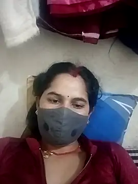 Snapshot of JULEE-740 chatting on November 2, 2025, 10:42 am JULEE-740 online show from November 2, 2025, 10:42 am