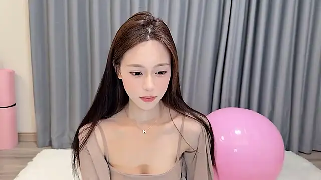 xxxjbgdrgn online show from October 19, 2025, 2:42 pm