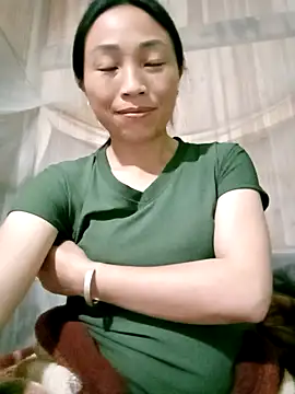 Snapshot of lucybaby00 chatting on April 19, 2026, 10:38 am lucybaby00 online show from April 19, 2026, 10:38 am