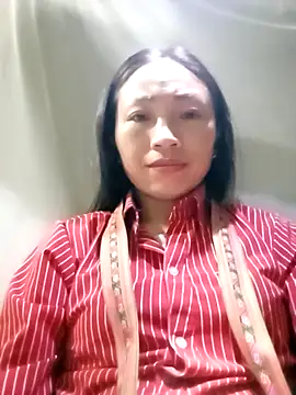 Snapshot of lucybaby00 chatting on February 22, 2026, 1:57 pm lucybaby00 online show from February 22, 2026, 1:57 pm