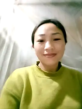 Snapshot of lucybaby00 chatting on February 6, 2026, 11:23 pm lucybaby00 online show from February 6, 2026, 11:23 pm