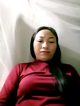 Snapshot of lucybaby00 chatting on February 13, 2026, 10:32 pm lucybaby00 online show from February 13, 2026, 10:32 pm