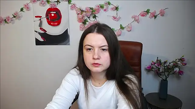 MavkaCute online show from November 15, 2025, 7:29 pm