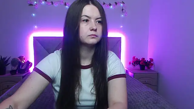 Snapshot of MavkaCute chatting on May 19, 2026, 5:53 pm MavkaCute online show from May 19, 2026, 5:53 pm