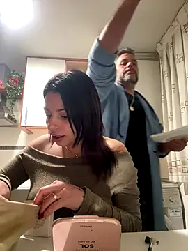 NoeliaGarcia17 online show from December 16, 2025, 10:47 pm