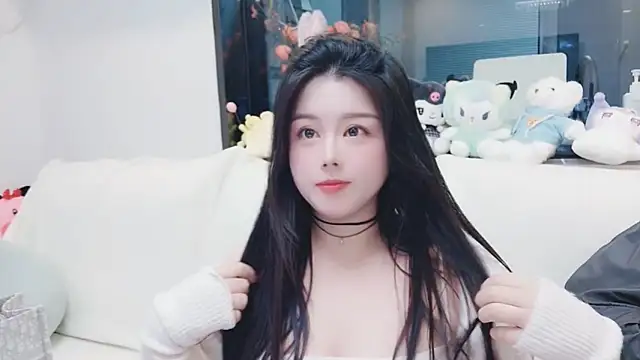 Snapshot of SweetTease2025 chatting on February 8, 2026, 3:10 pm SweetTease2025 online show from February 8, 2026, 3:10 pm