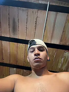 Angel latinboy online show from April 13, 2026, 9:08 pm