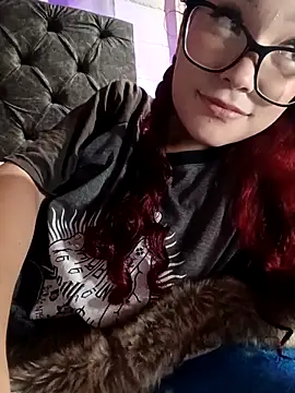 Snapshot of mae_lyra chatting on March 2, 2026, 8:16 pm mae lyra online show from March 2, 2026, 8:16 pm