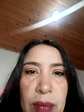 Anahibella online show from January 13, 2026, 5:33 am