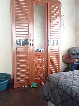 Snapshot of small_D94 chatting on February 26, 2026, 7:30 am small D94 online show from February 26, 2026, 7:30 am