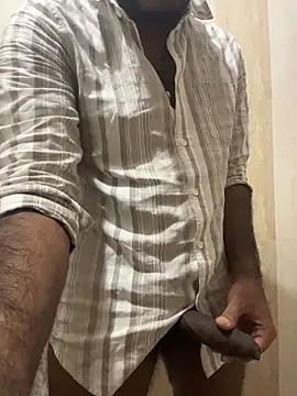 hotboy hyd1 online show from April 2, 2026, 1:51 pm