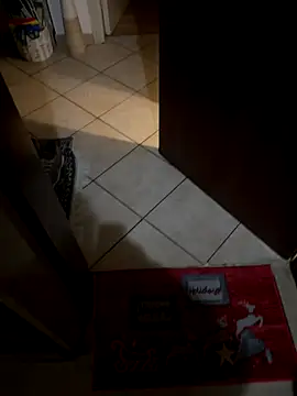 Snapshot of eddivad6974 chatting on December 14, 2025, 5:18 pm eddivad6974 online show from December 14, 2025, 5:18 pm