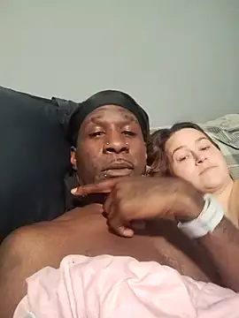 Snapshot of Dick2long87 chatting on November 20, 2025, 2:56 am Dick2long87 online show from November 20, 2025, 2:56 am