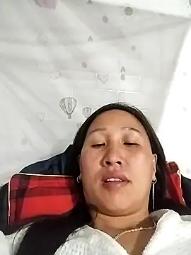 Snapshot of cute_love00 chatting on February 22, 2026, 2:08 pm cute love00 online show from February 22, 2026, 2:08 pm