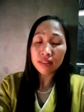 Snapshot of cute_love00 chatting on February 15, 2026, 4:02 am cute love00 online show from February 15, 2026, 4:02 am