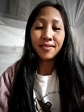 cute love00 online show from November 16, 2025, 10:57 pm