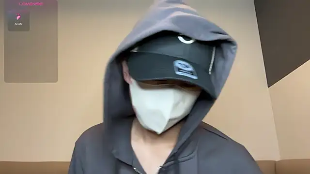 Snapshot of akkan_6868 chatting on November 26, 2025, 7:41 am akkan 6868 online show from November 26, 2025, 7:41 am