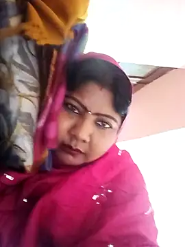 Snapshot of Apkisona8 chatting on February 25, 2026, 7:03 pm Apkisona8 online show from February 25, 2026, 7:03 pm