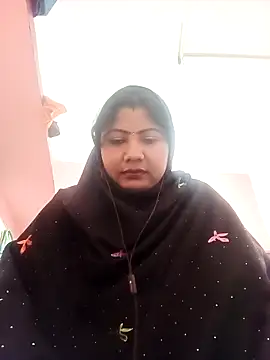 Snapshot of Apkisona8 chatting on March 3, 2026, 6:04 pm Apkisona8 online show from March 3, 2026, 6:04 pm