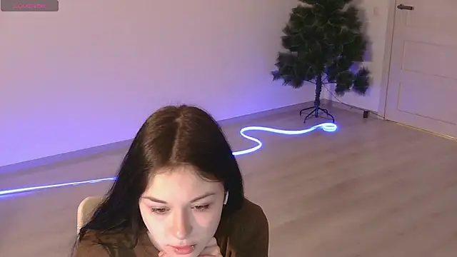 Snapshot of etherealnightwhisper chatting on February 9, 2026, 8:12 am etherealnightwhisper online show from February 9, 2026, 8:12 am