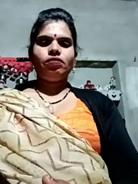 Snapshot of Soniya_pandit chatting on February 20, 2026, 4:31 pm Soniya pandit online show from February 20, 2026, 4:31 pm
