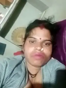 Snapshot of Soniya_pandit chatting on February 1, 2026, 12:42 am Soniya pandit online show from February 1, 2026, 12:42 am