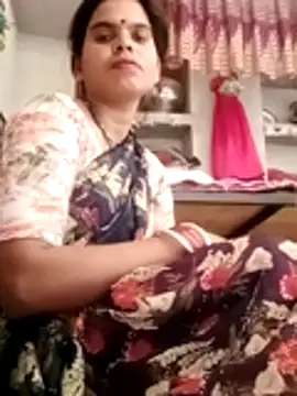 Snapshot of Soniya_pandit chatting on April 14, 2026, 8:19 am Soniya pandit online show from April 14, 2026, 8:19 am