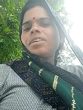 Snapshot of Soniya_pandit chatting on July 27, 2026, 5:03 am Soniya pandit online show from July 27, 2026, 5:03 am