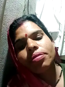 Snapshot of Soniya_pandit chatting on February 13, 2026, 7:58 pm Soniya pandit online show from February 13, 2026, 7:58 pm