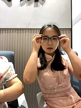 Snapshot of Hdmhdm-0022 chatting on October 2, 2025, 8:07 am Hdmhdm-0022 online show from October 2, 2025, 8:07 am