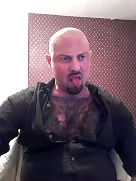 Snapshot of _NEREZA_ chatting on December 17, 2025, 5:07 pm NEREZA online show from December 17, 2025, 5:07 pm