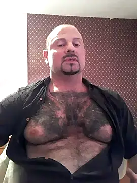  NEREZA  online show from April 16, 2026, 9:39 pm