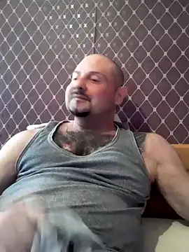 Snapshot of _NEREZA_ chatting on April 22, 2026, 3:52 pm NEREZA online show from April 22, 2026, 3:52 pm
