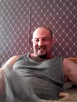 Snapshot of _NEREZA_ chatting on May 14, 2026, 4:04 pm NEREZA online show from May 14, 2026, 4:04 pm