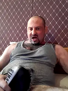 Snapshot of _NEREZA_ chatting on May 15, 2026, 3:54 pm NEREZA online show from May 15, 2026, 3:54 pm