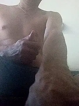 Andrez5041 online show from October 21, 2025, 7:35 pm