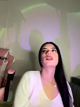 giasteele online show from December 14, 2025, 12:28 am