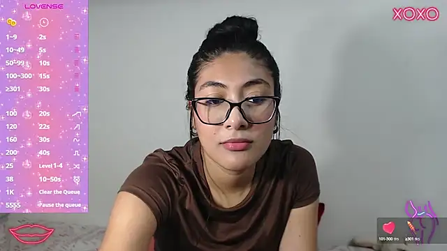 Snapshot of Allison_19__ chatting on October 8, 2025, 7:54 am Allison 19 online show from October 8, 2025, 7:54 am